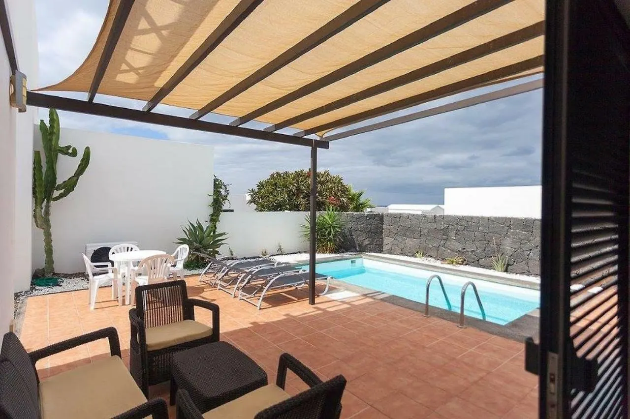 Villa Pedraza Playa Blanca  Spain